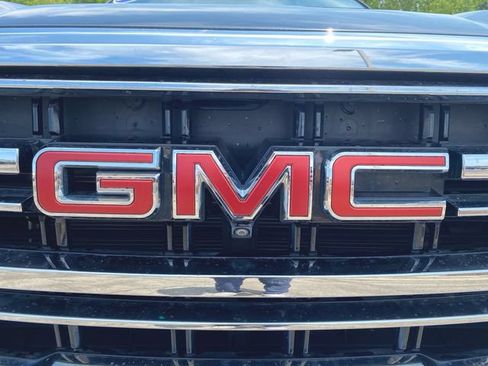 Used 2023 GMC Yukon XL SLT w/ SLT Premium Package AWD/4WD image 31