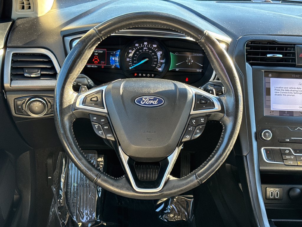 Used 2019 Ford Fusion SE w/ Equipment Group 151A FWD image 12