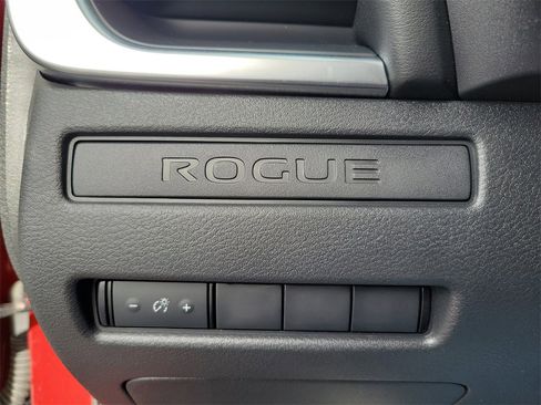 Certified 2023 Nissan Rogue S image 14