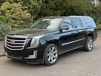 Used 2018 Cadillac Escalade ESV Premium Luxury