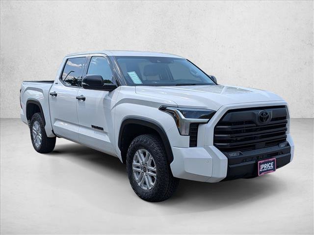 Used 2023 Toyota Tundra SR5 w/ SR5 Convenience Package AWD/4WD image 3