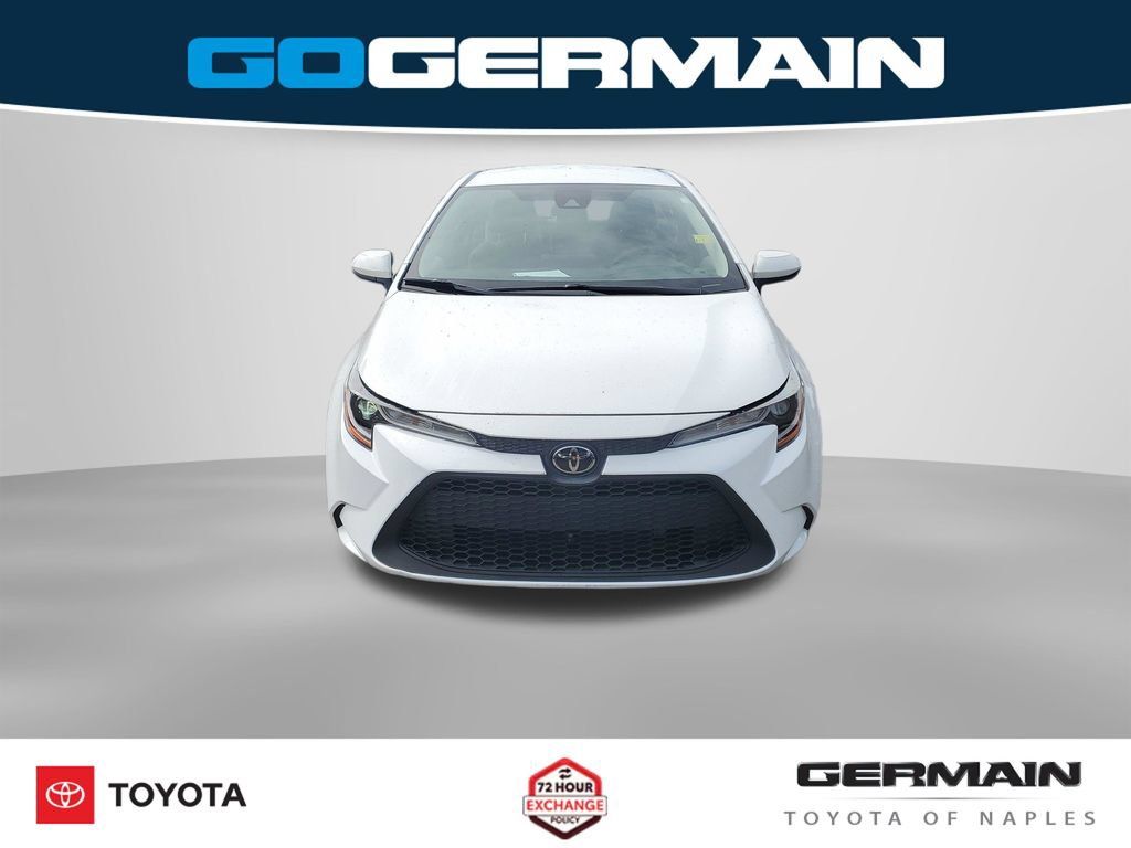 Used 2022 Toyota Corolla LE FWD image 3