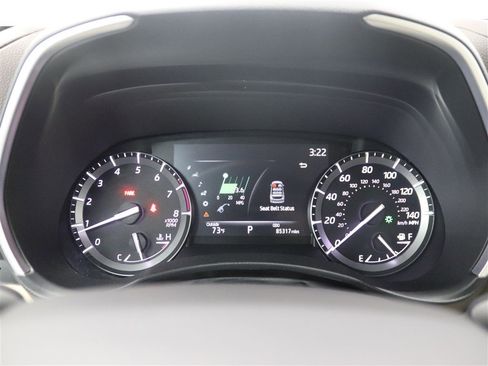 Used 2020 Toyota Highlander XLE AWD/4WD image 33