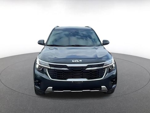 Used 2025 Kia Seltos S image 4