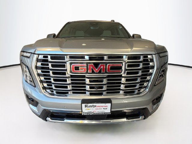Used 2025 GMC Yukon XL Denali w/ Denali Reserve Package AWD/4WD image 2