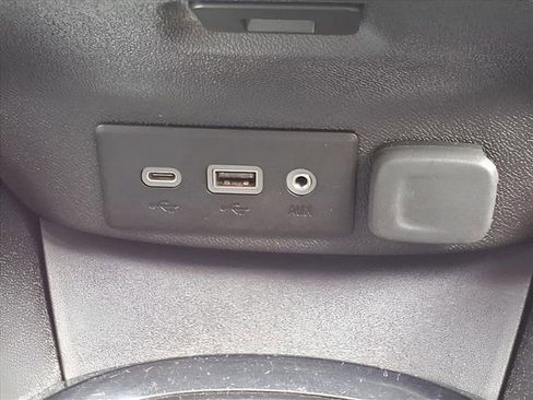 Used 2024 Chevrolet Malibu LT image 12