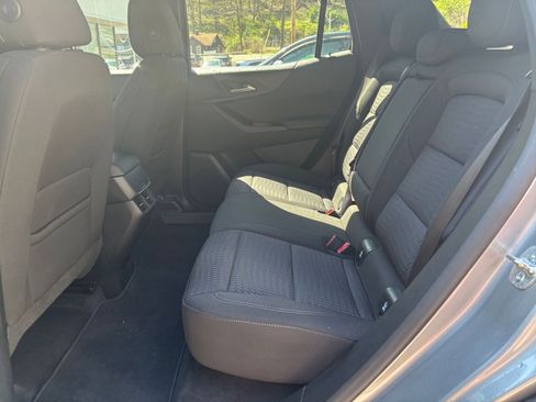 Used 2025 Chevrolet Equinox LT FWD image 27