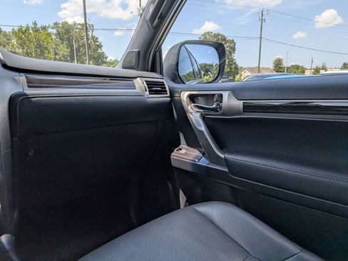 Used 2021 Lexus GX 460 Premium AWD/4WD image 16