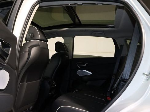 Used 2023 Acura RDX AWD w/ Advance Package image 14