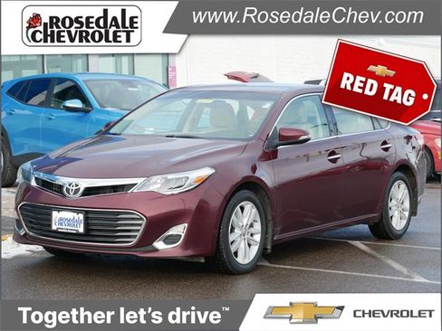 Used 2013 Toyota Avalon XLE image 1