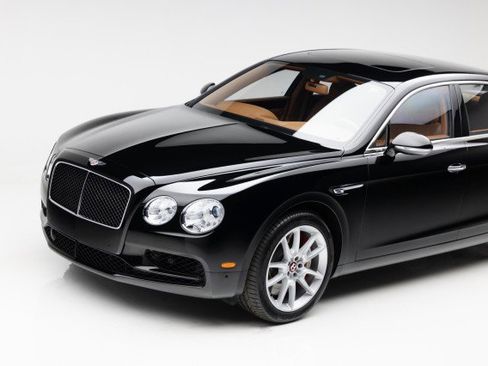 Used 2017 Bentley Flying Spur S V8 image 25