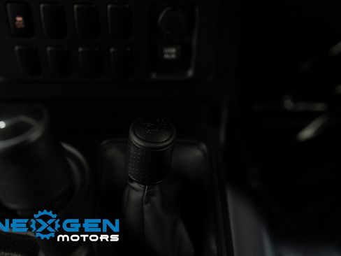 Used 2014 Toyota FJ Cruiser 4WD image 16