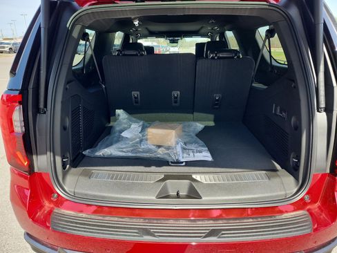 New 2026 GMC Yukon XL AT4 Ultimate image 8