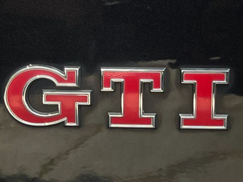 Used 2021 Volkswagen GTI S FWD image 37