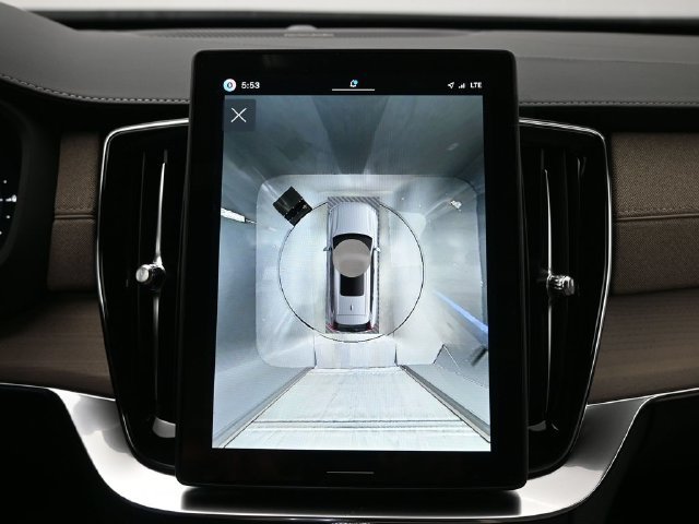 New 2026 Volvo XC90 T8 Plus w/ Protection Package Premier AWD/4WD image 22
