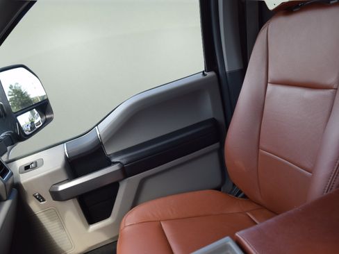 Certified 2019 Ford F350 XLT w/ XLT Value Package AWD/4WD image 16