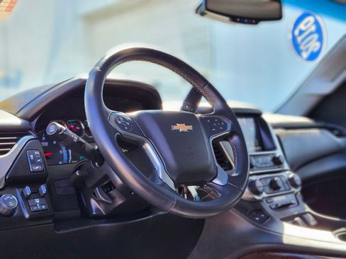 Used 2019 Chevrolet Tahoe LT image 19