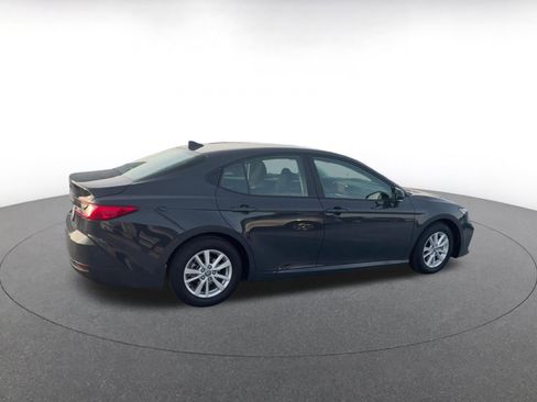 Used 2025 Toyota Camry LE image 14