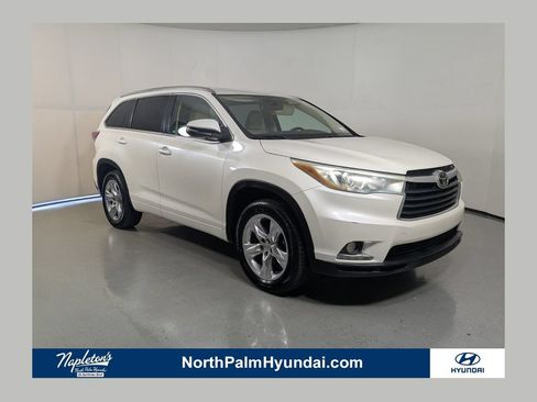 Used 2014 Toyota Highlander Limited w/ Driver Technology Package FWD image 1
