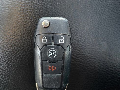 Used 2016 Ford F150 XLT w/ Equipment Group 302A Luxury image 16