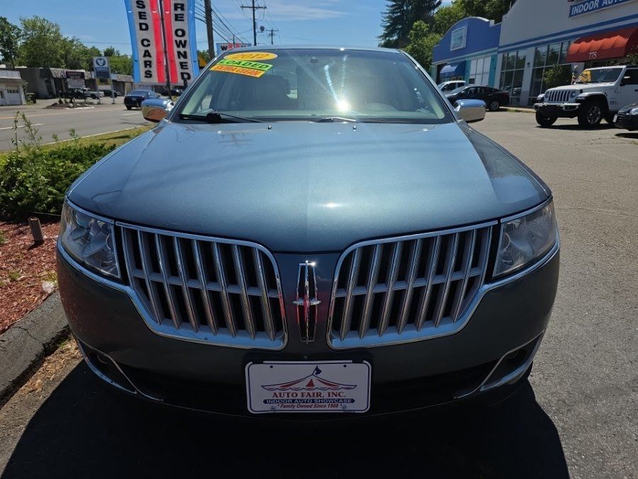 Used 2012 Lincoln MKZ FWD image 2