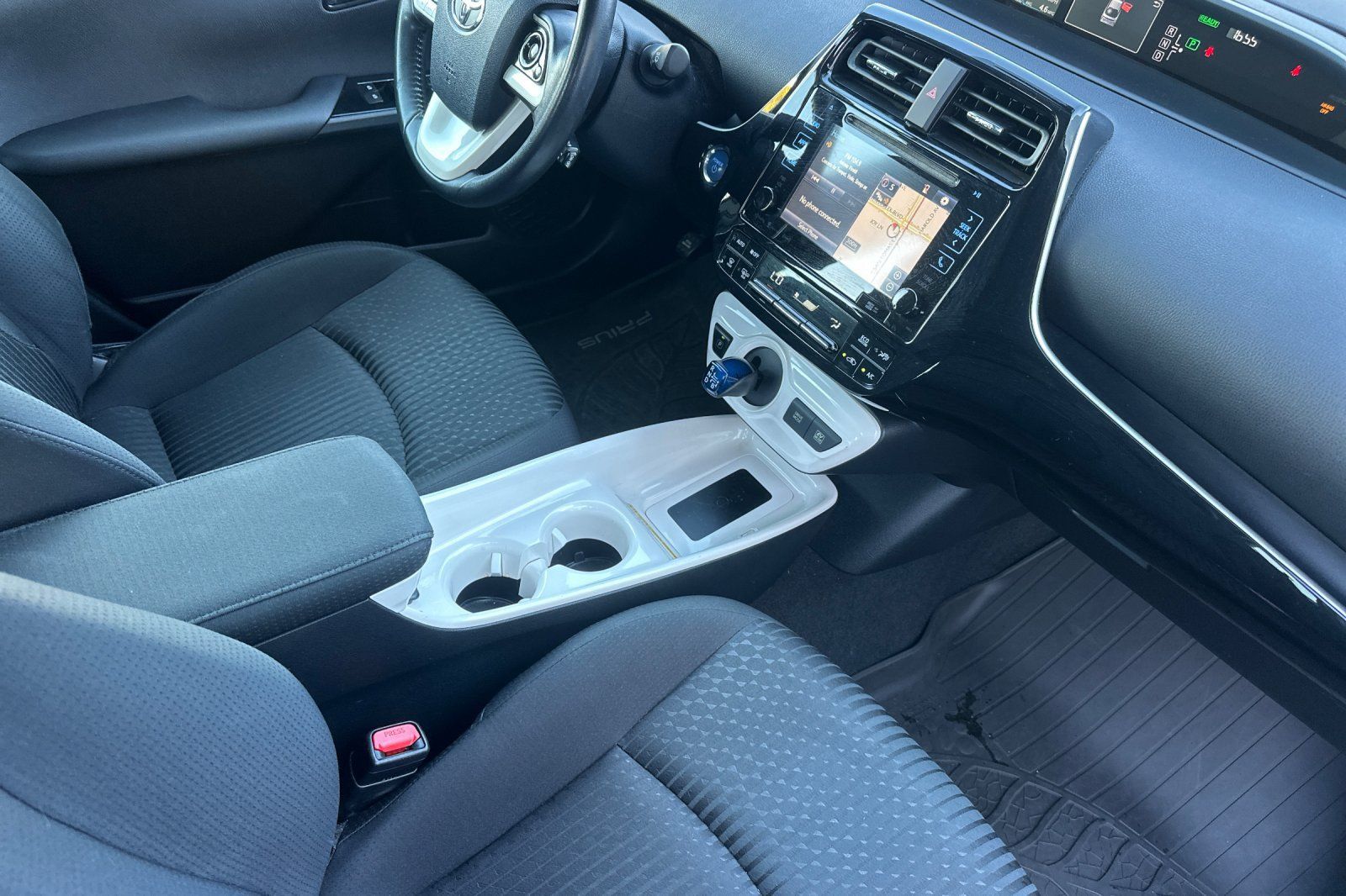 Used 2016 Toyota Prius Three FWD image 19