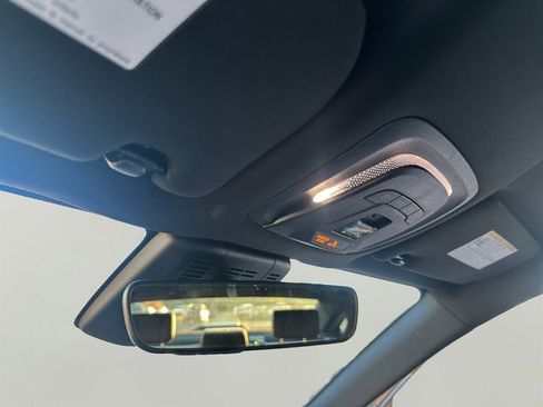 Used 2023 Toyota Crown XLE image 20