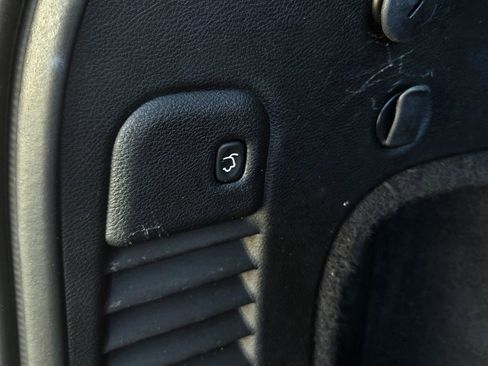 Used 2015 Jeep Grand Cherokee Altitude image 25