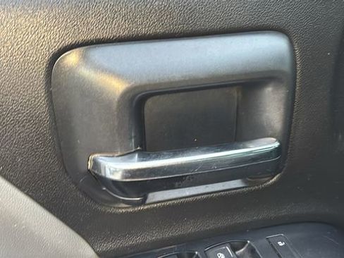 Used 2016 Chevrolet Silverado 2500 W/T image 8