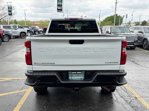 Used 2024 Chevrolet Silverado 2500 Custom w/ Custom Value Package AWD/4WD image 12