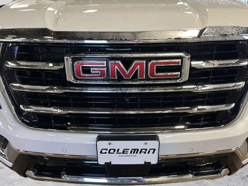 Used 2026 GMC Yukon Elevation AWD/4WD image 2