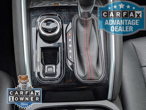 Certified 2023 Chevrolet Colorado Z71 w/ Z71 Convenience Package 2 AWD/4WD image 12