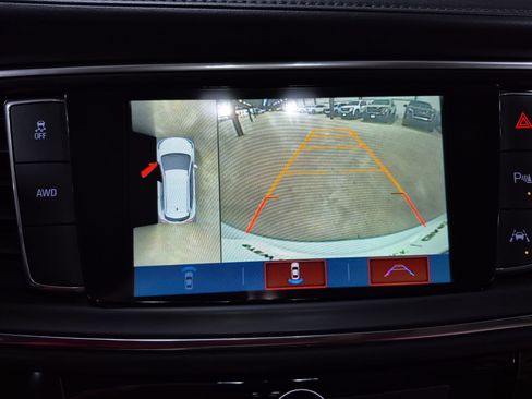 Used 2019 Buick Enclave Premium AWD/4WD image 15