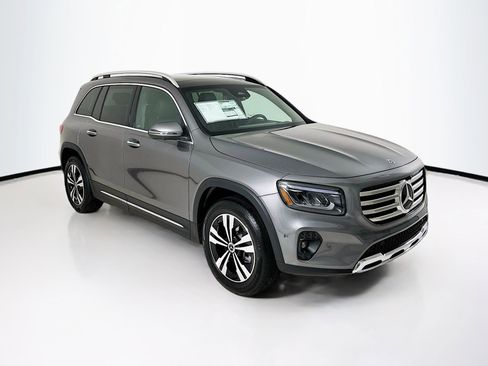 New 2026 Mercedes-Benz GLB 250 image 1