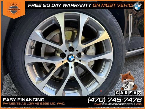 Used 2019 BMW X5 xDrive40i w/ Premium Package 2 AWD/4WD image 4