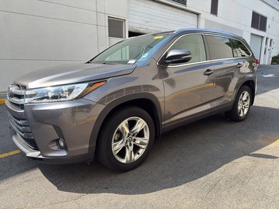 Used 2019 Toyota Highlander Limited