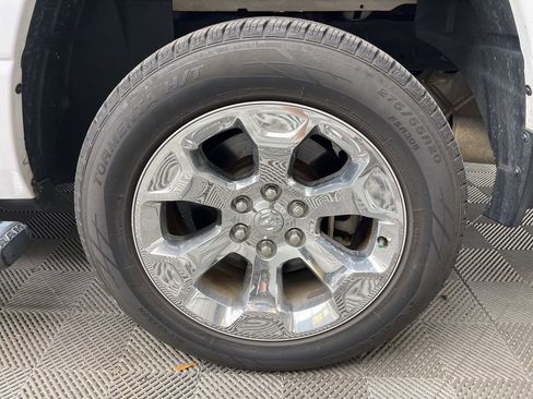 Used 2019 RAM 1500 Big Horn image 30