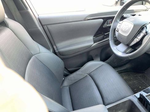 Used 2023 Toyota bZ4X AWD w/ Weather Package image 7