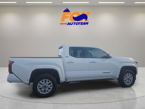 New 2026 Toyota Tacoma SR5 image 6