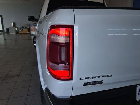 Used 2023 RAM 1500 Limited AWD/4WD image 29