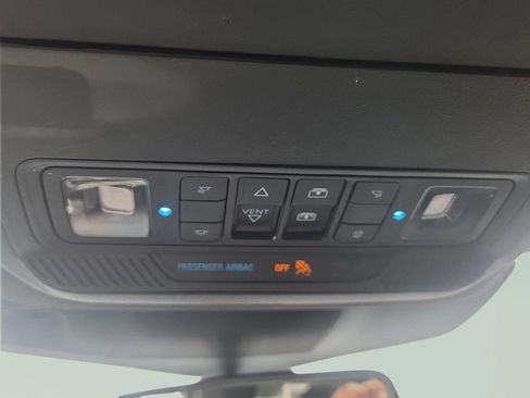 Used 2021 Ford Explorer ST w/ Equipment Group 401A AWD/4WD image 17