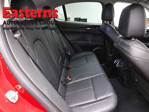 Used 2020 Alfa Romeo Stelvio AWD image 23