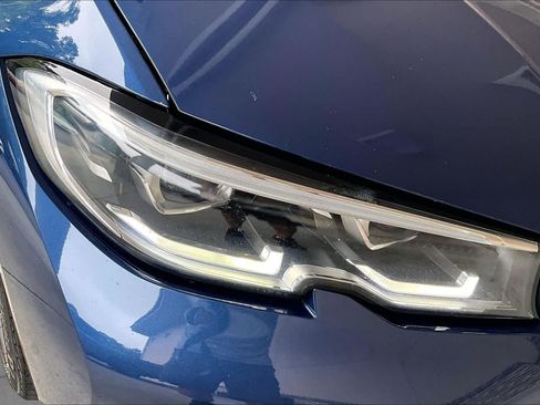 Used 2022 BMW 330i Sedan w/ Premium Package RWD image 28