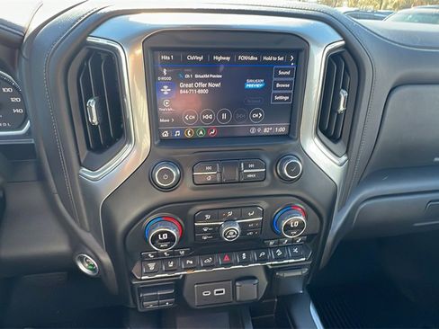 Certified 2022 Chevrolet Silverado 2500 LTZ w/ LTZ Plus Package image 30