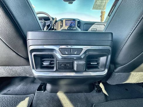 Used 2022 GMC Sierra 3500 Denali w/ Denali Ultimate Package AWD/4WD image 21