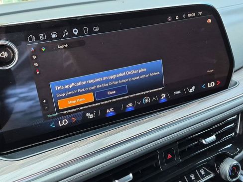 Certified 2025 Chevrolet Tahoe Z71 AWD/4WD image 24