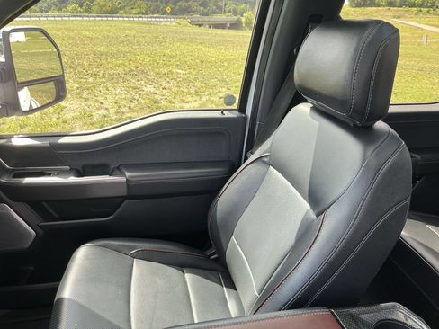 Used 2023 Ford F150 Lariat w/ Equipment Group 502A High AWD/4WD image 25