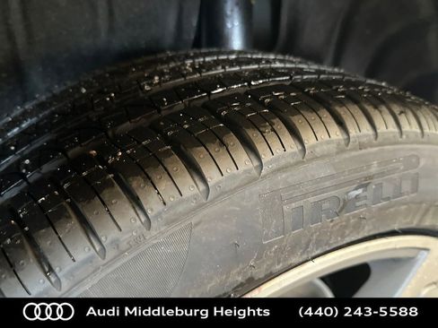 New 2025 Audi Q3 2.0T Premium image 30