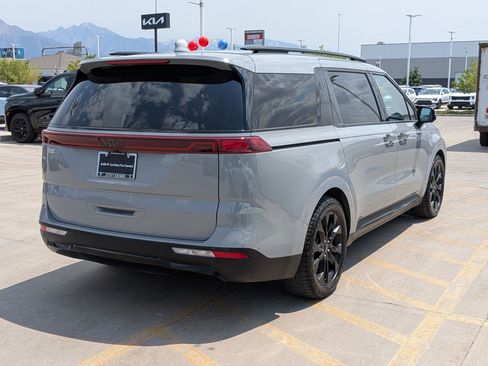 Certified 2024 Kia Carnival SX Prestige FWD image 5