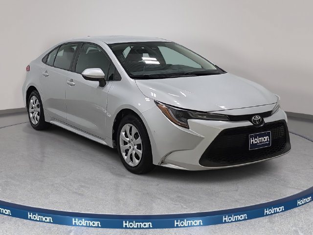 Used 2020 Toyota Corolla LE FWD image 4